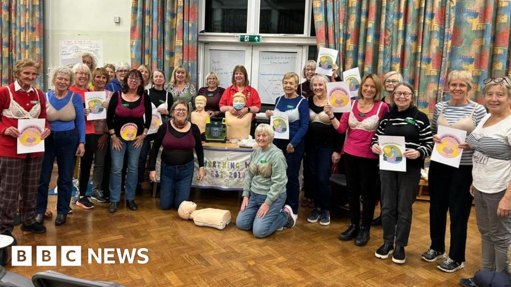 Worthing First Responder Backs CPR Campaign Tackling Gender Gap