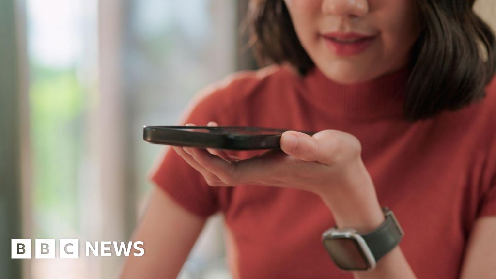 Apple turns to Google to power AI upgrade for Siri.