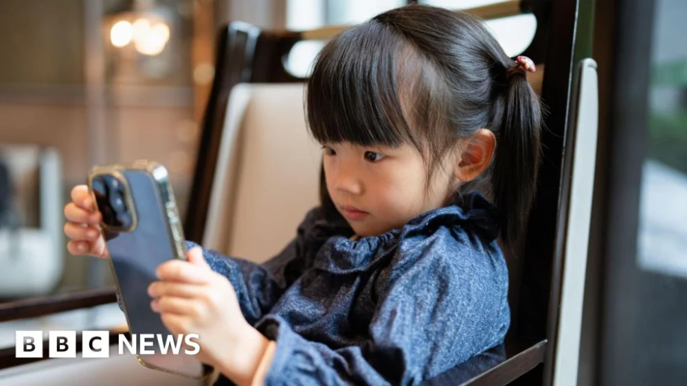 Artificial intelligence: China plans rules to protect children and tackle suicide risks