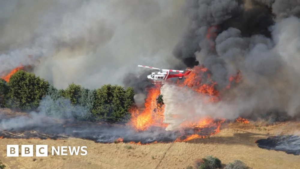 Australia fires: Victoria told to brace for ‘property loss or worse’.