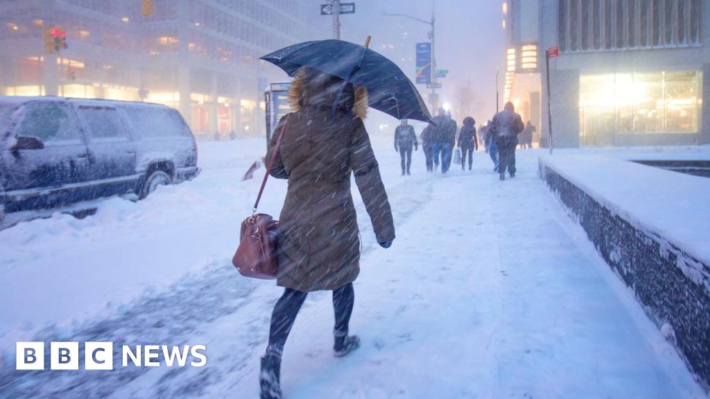 Cold and data centres drive up US greenhouse gas emissions.