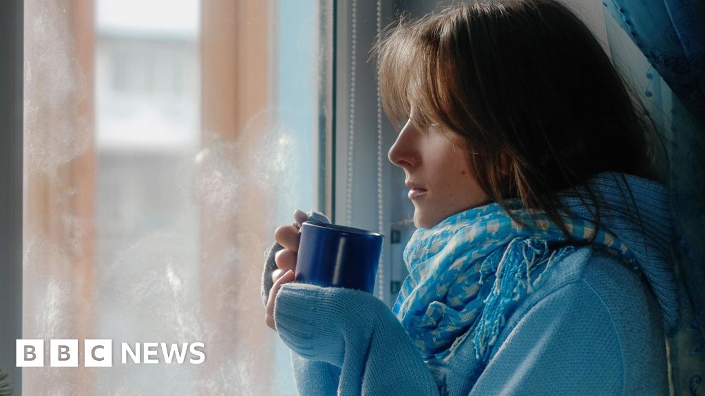 Energy price cap rises slightly as temperatures fall