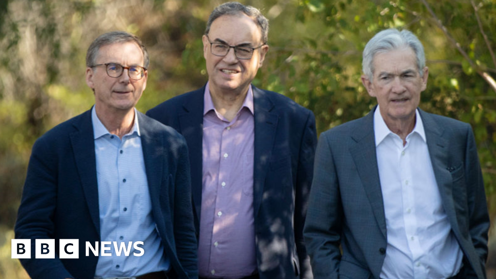 Jerome Powell: World central bank chiefs declare support for US Fed chair.