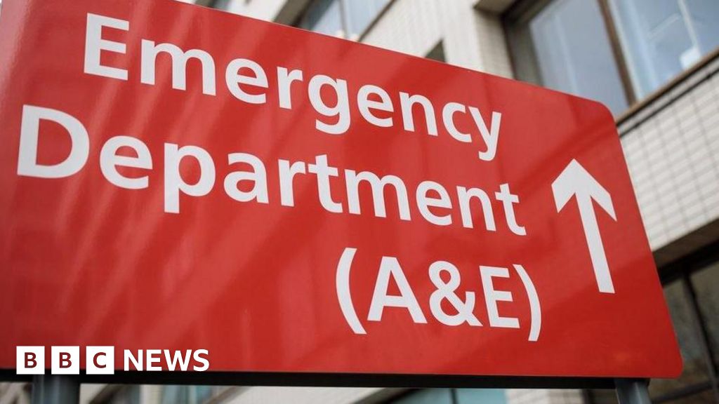 One in 10 A&E patients waited over 12 hours in 2025