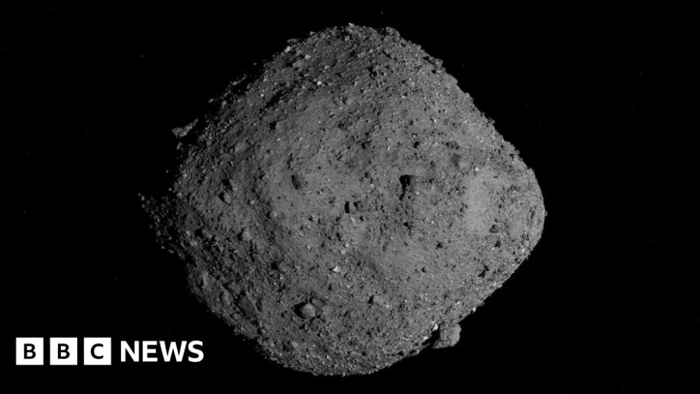 Bennu asteroid contains building blocks of life, say scientists.