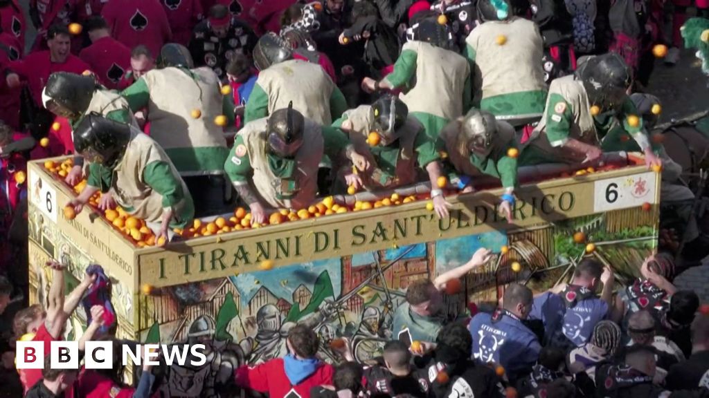 Flying oranges: Italian town holds historic street battle