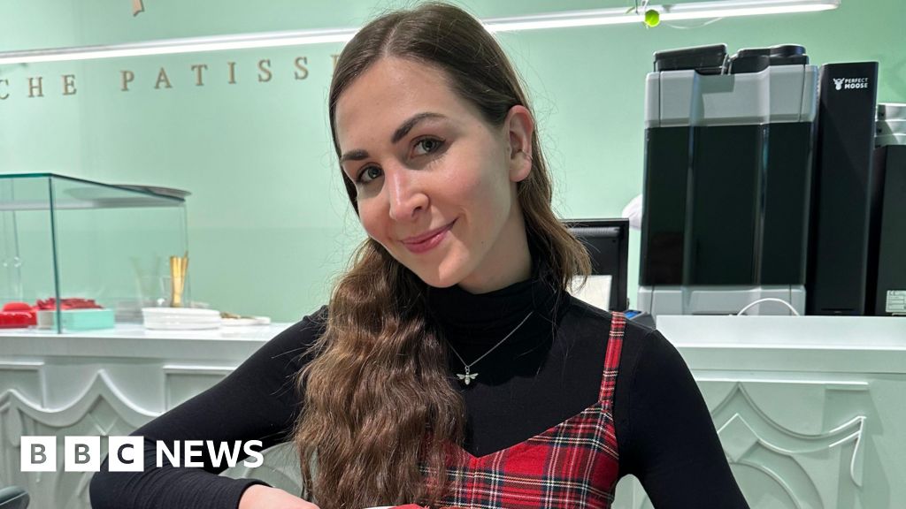 I used to hate my appearance. Here’s how I learned to accept it.