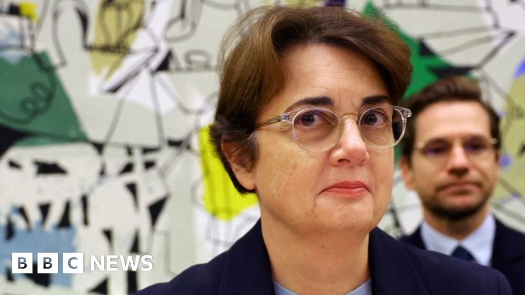 Louvre museum director resigns months after high-profile heist.