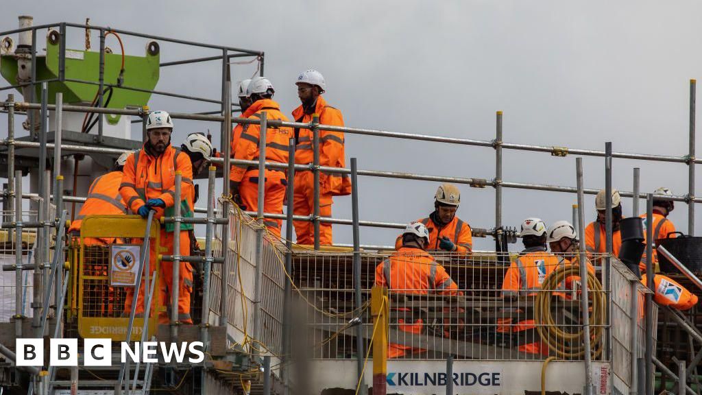 UK economy grew by 0.1% in final quarter of 2025