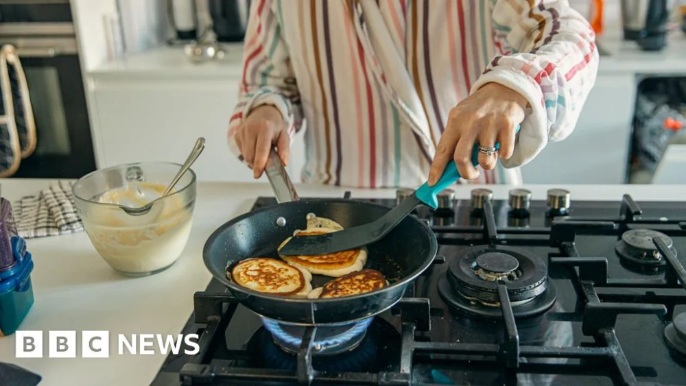 Warmer winter hits profits at British Gas owner Centrica