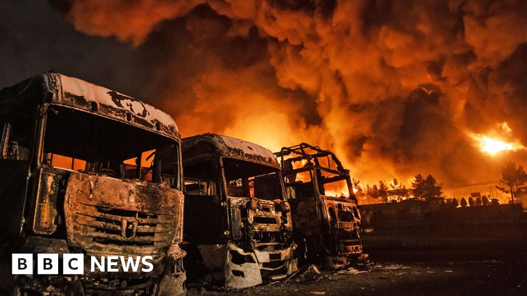 G7 nations to hold emergency meeting on oil as stock markets sink.