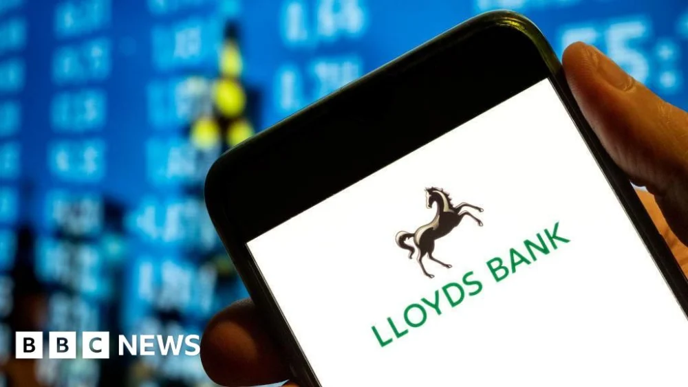 Lloyds, Bank of Scotland and Halifax apps showed customers other users’ transactions
