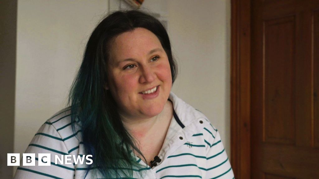 Rural households struggle with rising oil prices during Iran war