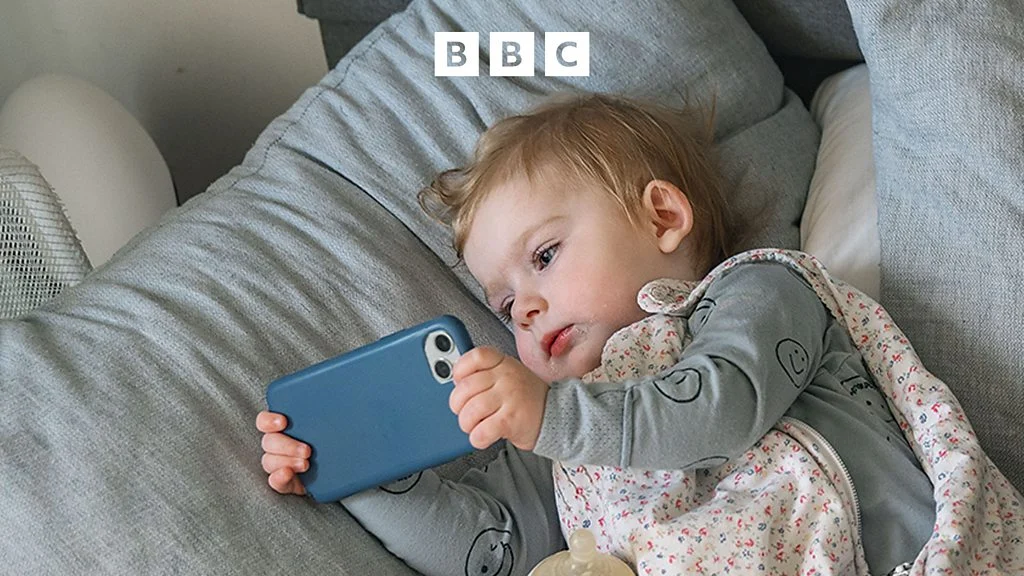 Tech Life – Screen time ‘rewiring our brains’ – BBC Sounds
