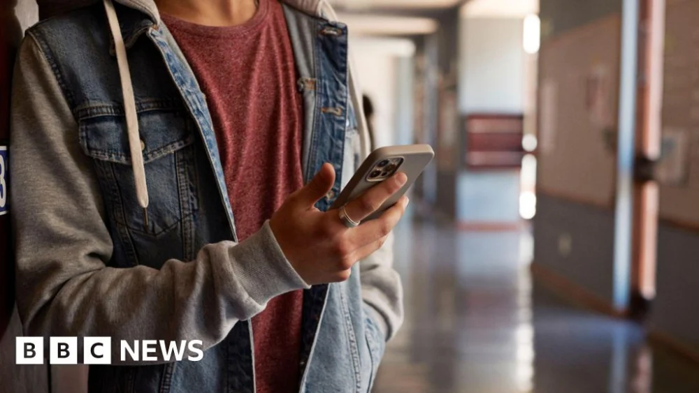 UK social media ban for under 16s consultation begins