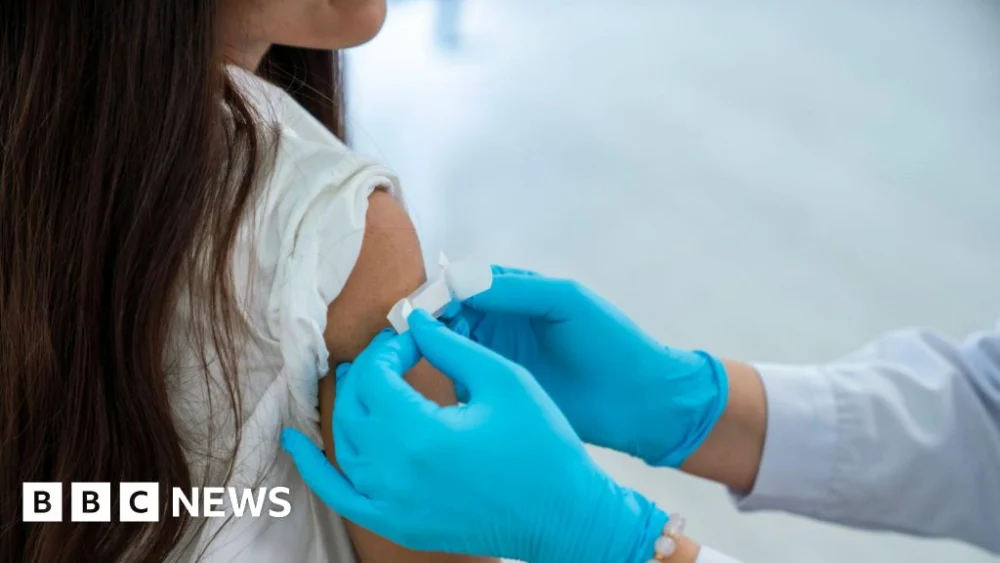 What are the symptoms of meningitis and is there a vaccine?