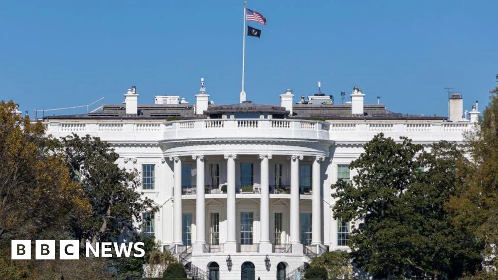 White House staff warned not to place bets on prediction markets
