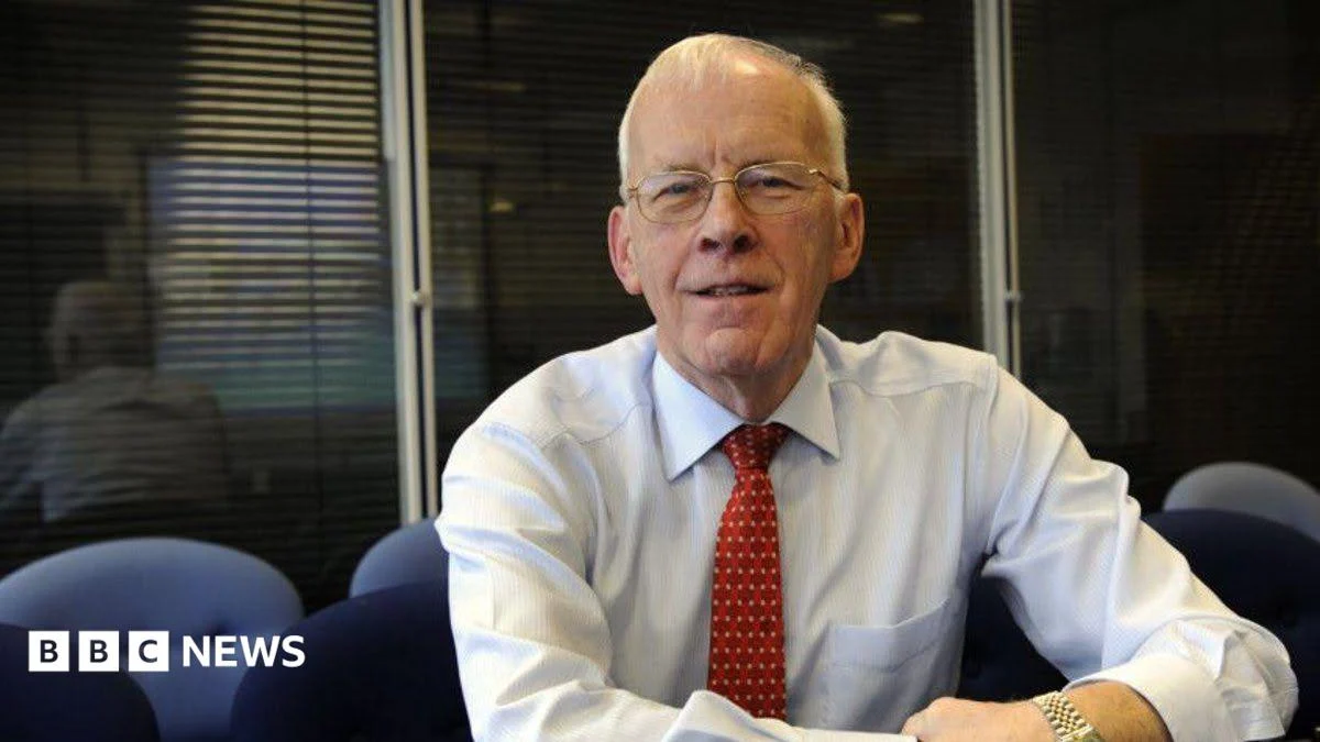 Businessman and philanthropist Sir Ian Wood dies aged 84.