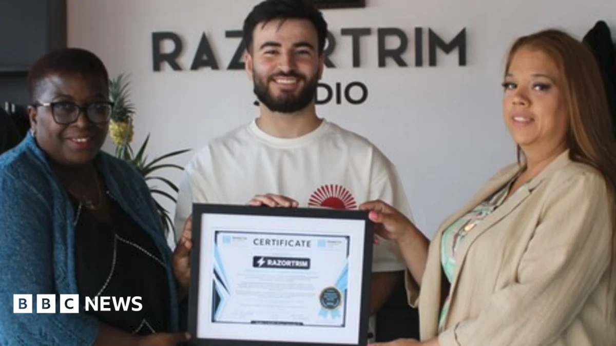 Former Erdington Academy pupil offers students free haircuts.