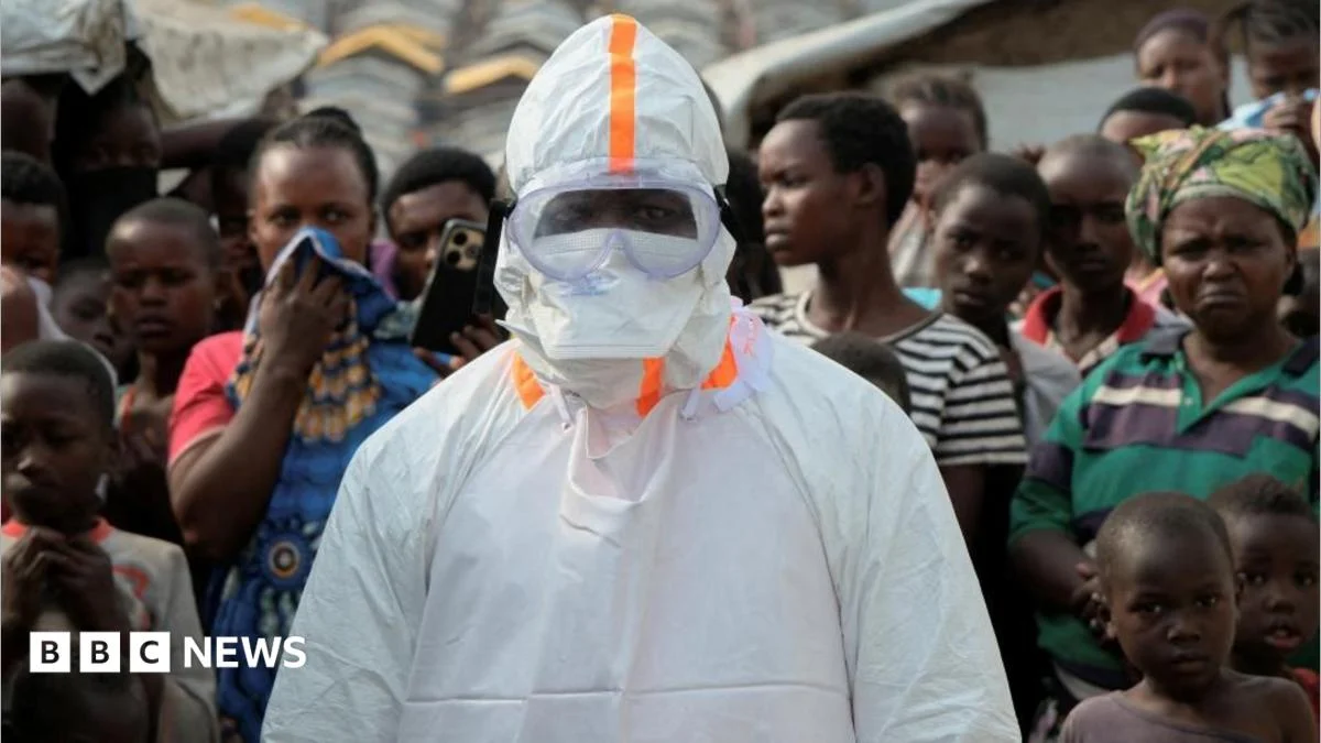 UK humanitarian worker monitored for Ebola in London hospital.
