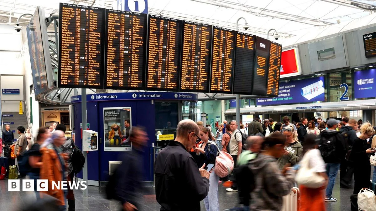 How a 90-second power outage sparked chaos for train commuters