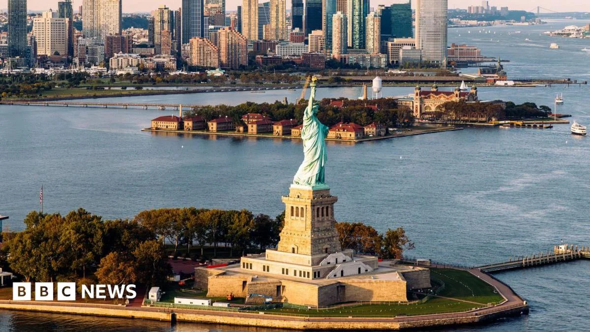 Man arrested after boat capsizes near Statue of Liberty killing woman and infant.