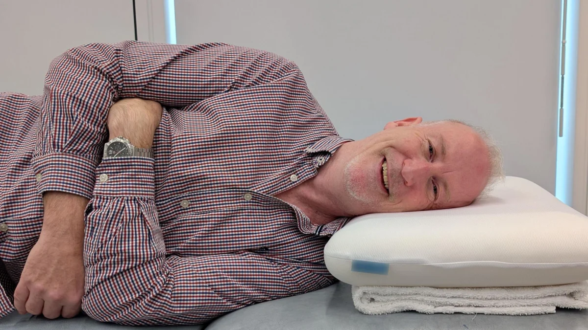 An expert guide to finding the perfect pillow for your sleeping position