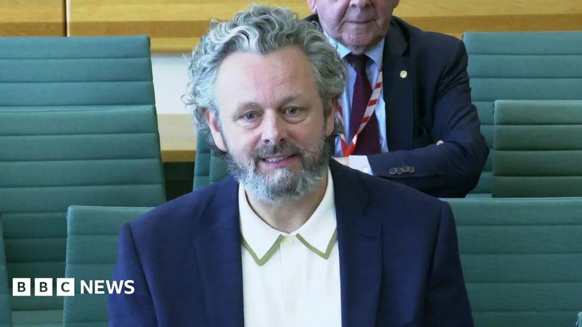 Michael Sheen had ‘constructive’ meeting with first minister over toxic dumping claims.
