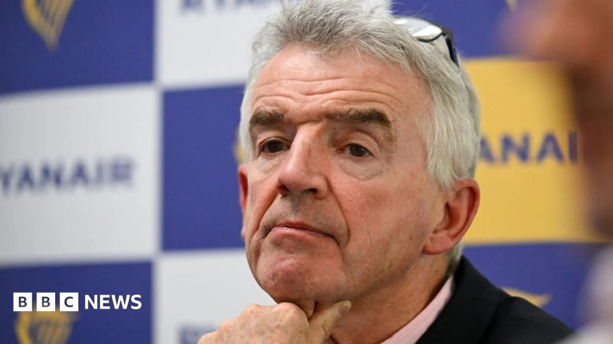 Ryanair boss Michael O’Leary apologises over ‘high-fare rapists’ remarks