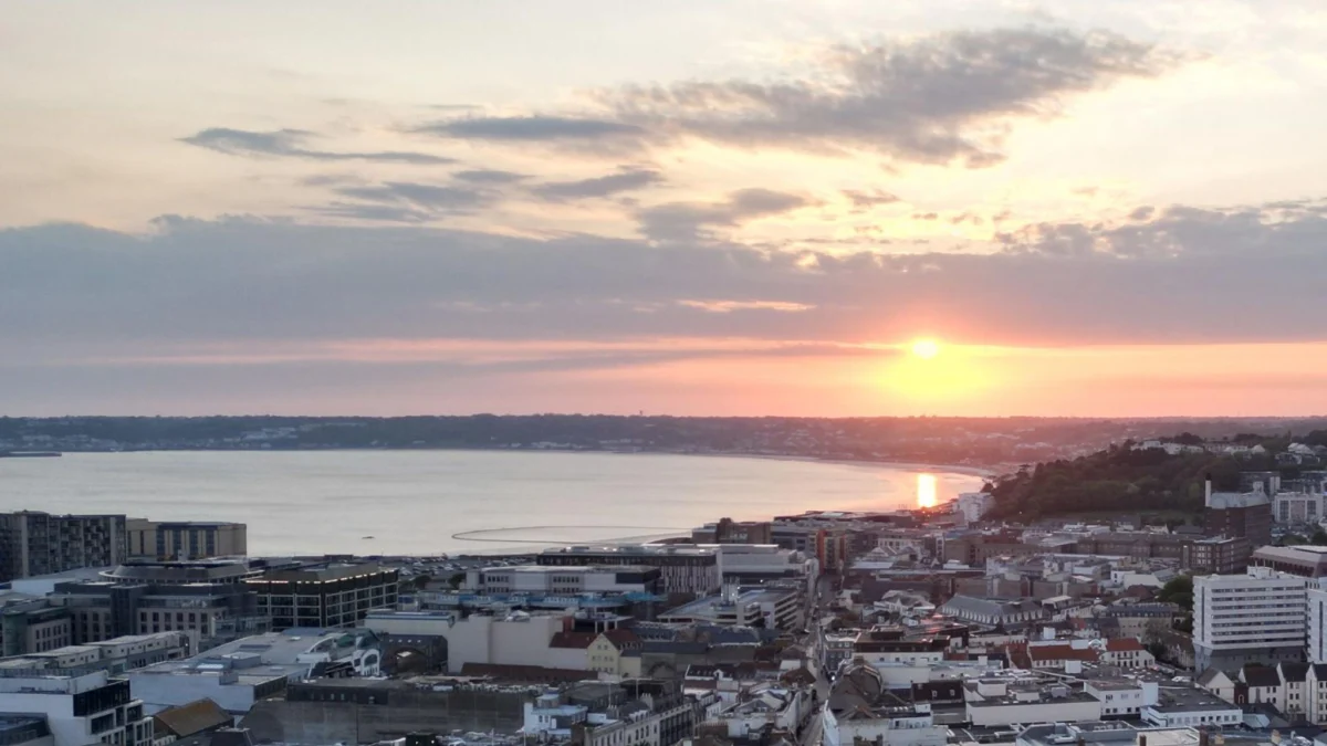 St Aubin residents to meet officials over dredging concerns